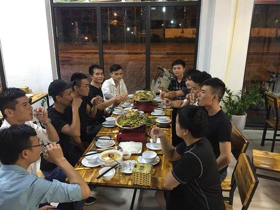 Nha Hang Trau Tu Linh